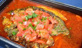 青花椒烤鱼爆料视频教程,视频爆料，在家轻松享受川味佳肴